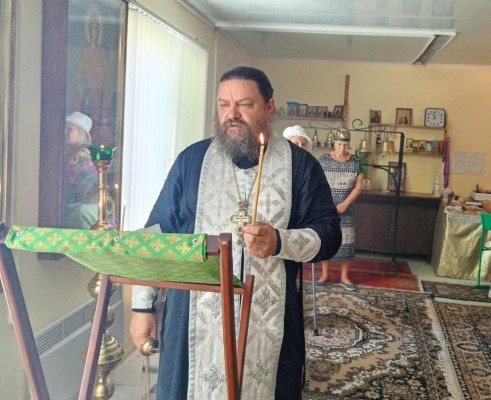 В День памяти и скорби во всех храмах Нижнедонского благочиния прошли панихиды