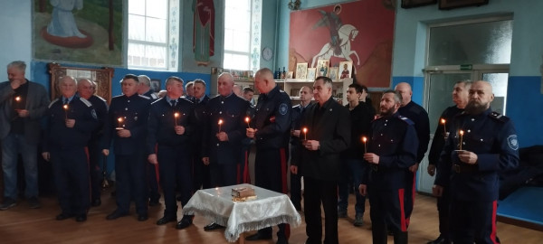 Память жертв репрессий казачества почтили в храмах Нижнедонского благочиния