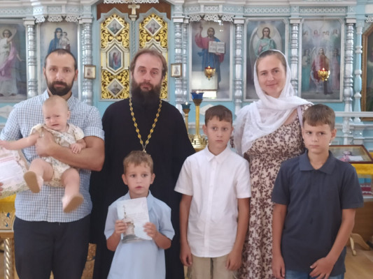 На приходах Нижнедонского благочиния прошли празднования Дня семьи, любви и верности, посвящённые муромским святым
