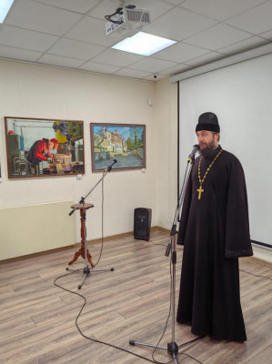 Благочинный приходов Нижнедонского округа принял участие в заседании клуба ветеранов Октябрьского района