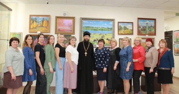 В рамках XXVIII Димитриевских образовательных чтений «Православие и отечественная культура: потери и приобретения минувшего, образ будущего» прошла Секция для учителей Октябрьского района