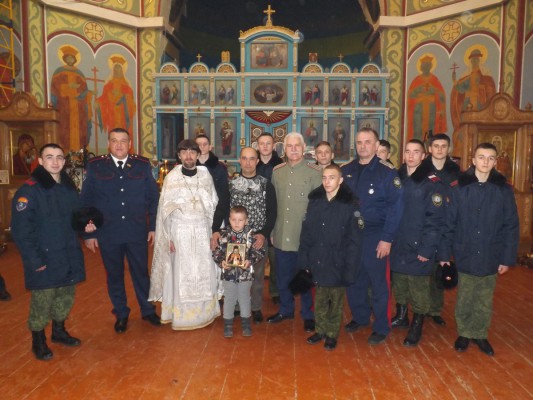 В великий праздник  Крещения Господня в станице Бессергеневской прошел Крестный ход
