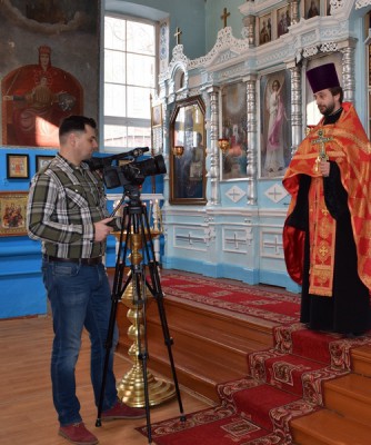 Пасхальное поздравление жителей Октябрьского района