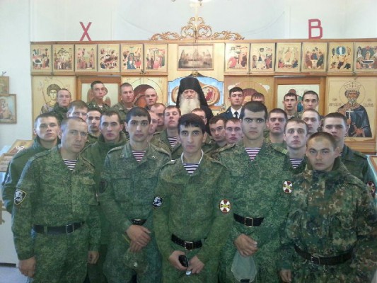 В годовщину формирования воинской части п.Персиановский состоялся благодарственный молебен