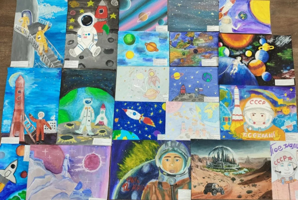 В РДК п. Каменоломни подвели итоги конкурса «На звёздных орбитах», посвященного 65-летию полета Гагарина