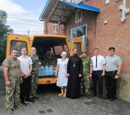 Единство тыла: жители Октябрьского района объединились для помощи бойцам СВО