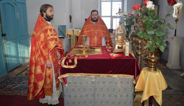 Престольный праздник отметил приход станицы Заплавской
