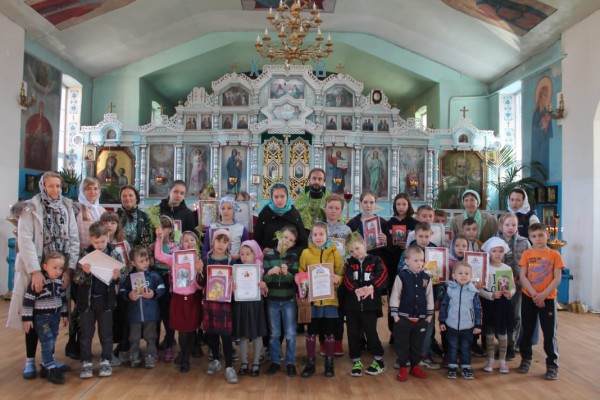 Награждение воспитанников воскресной школы «Благовест» за участие в Международном конкурсе - фестивале декоративно-прикладного творчества "Пасхальное яйцо 2021"