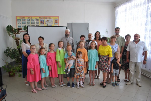 «С открытым сердцем, с добрым словом…»