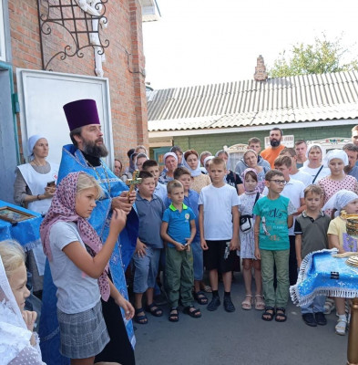 В храмах Нижнедонского благочиния Октябрьского района прошли молебны на начало нового учебного года