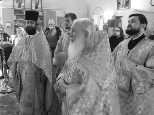 Отошел ко Господу священник Шахтинской епархии протоиерей Николай Мельников