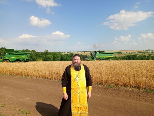 Молебен перед жатвой в пос. Кадамовский