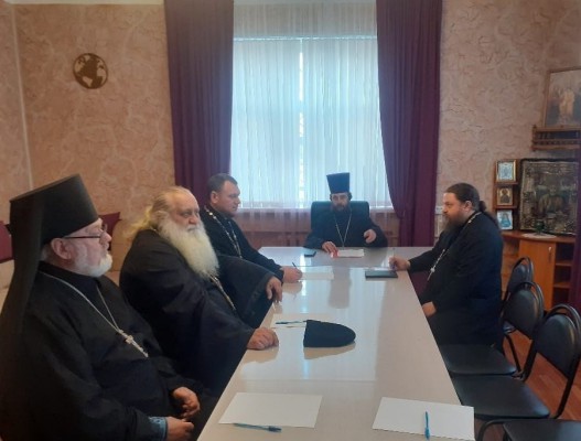 В храме Архистратига Михаила п.Каменоломни прошло собрание духовенства Нижнедонского округа