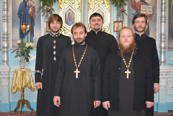 Святочные дни - время славить о Рождении Христа