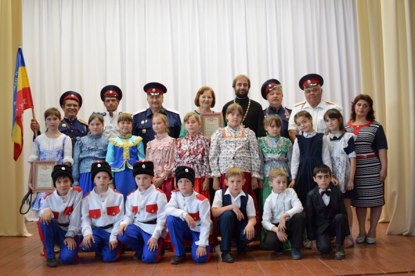 Ведь не даром на Руси всем знакомы казаки!
