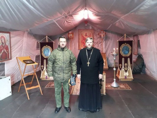Помощник командира по работе с верующими военнослужащими принял участие в строевом смотре недавно сформированного подразделения воинской части № 84839