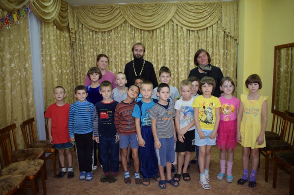 Беседа на тему «Александр Невский - защитник земли русской» прошла в Социальном приюте «Огонек» п. Каменоломни