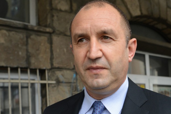 Поздравление Святейшего Патриарха Кирилла Румену Радеву с избранием на пост Президента Республики Болгарии