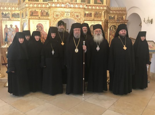 Сопровождая делегацию Кипрской Церкви, Преосвященнейший епископ Симон вместе с гостями посетил Зачатьевский ставропигиальный женский монастырь г. Москвы