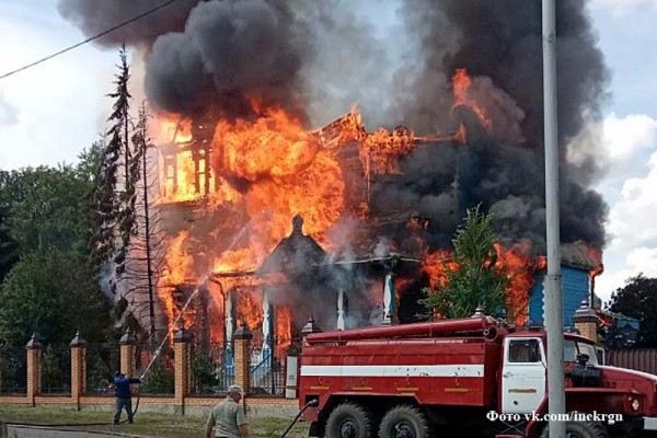 В Свято-Казанском Чимеевском мужском монастыре с. Чимеево Белозерского района произошел пожар
